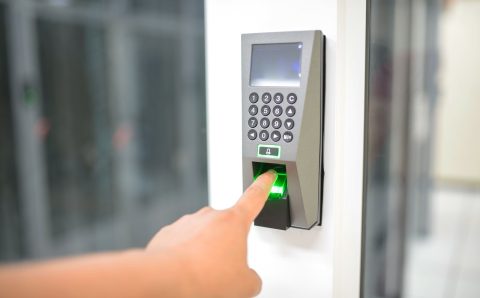 CS21-fingerprint-reader